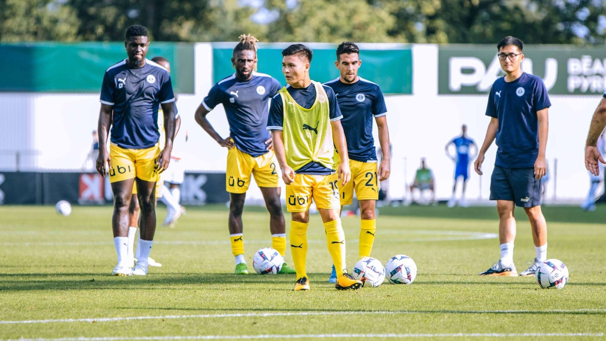 尤其是年轻 尤其是年轻